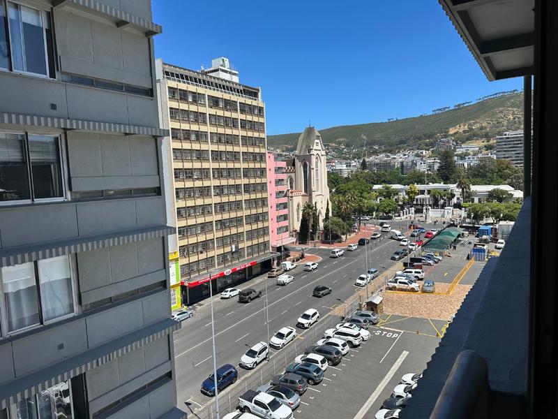 2 Bedroom Property for Sale in Cape Town City Centre Western Cape
